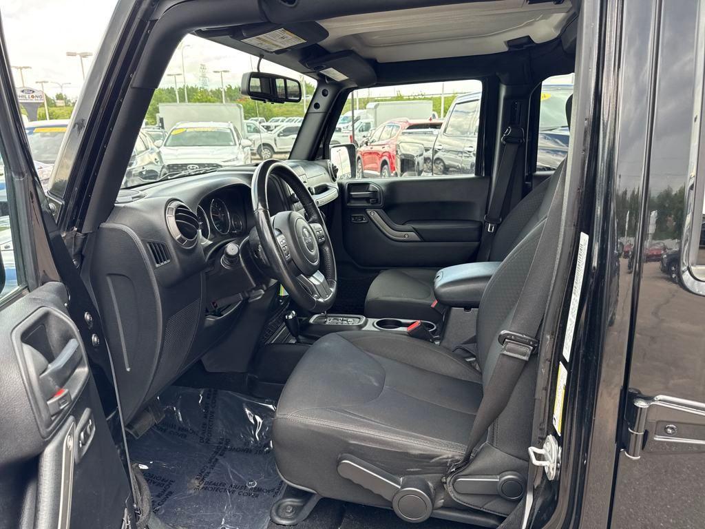 used 2016 Jeep Wrangler Unlimited car, priced at $17,293