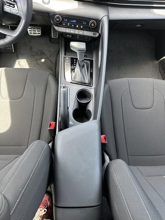 new 2025 Hyundai Elantra car, priced at $25,809