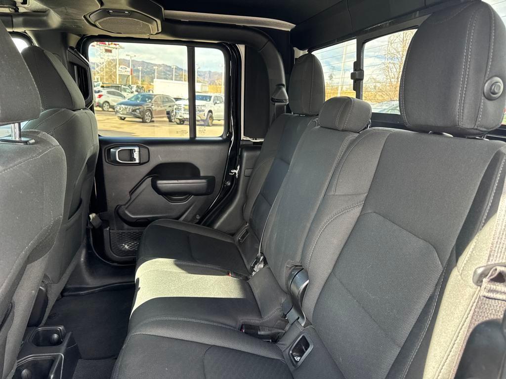 used 2022 Jeep Gladiator car, priced at $28,386