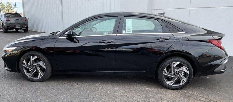 new 2024 Hyundai Elantra car, priced at $21,030