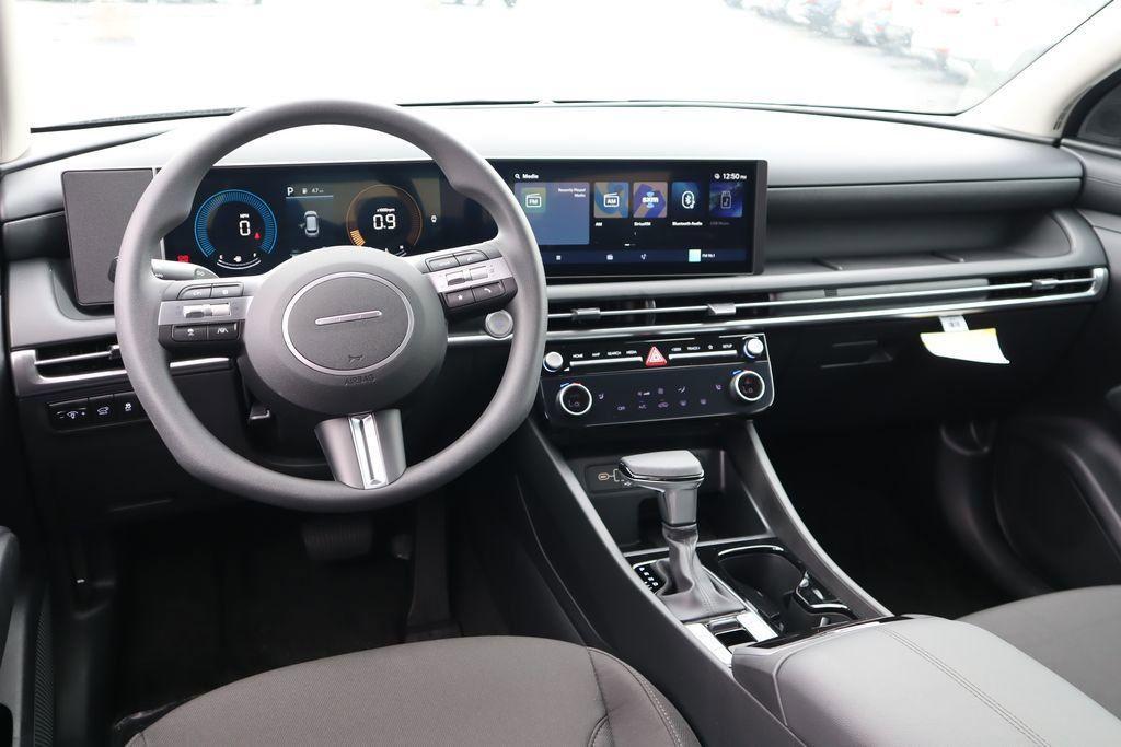 new 2025 Hyundai Tucson car, priced at $32,910