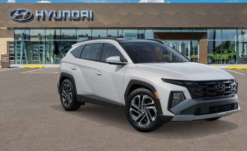 new 2025 Hyundai TUCSON Hybrid car, priced at $44,145