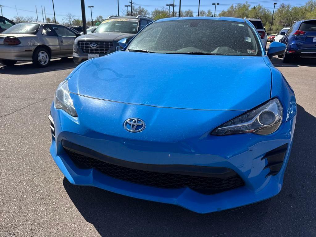 used 2019 Toyota 86 car, priced at $20,689