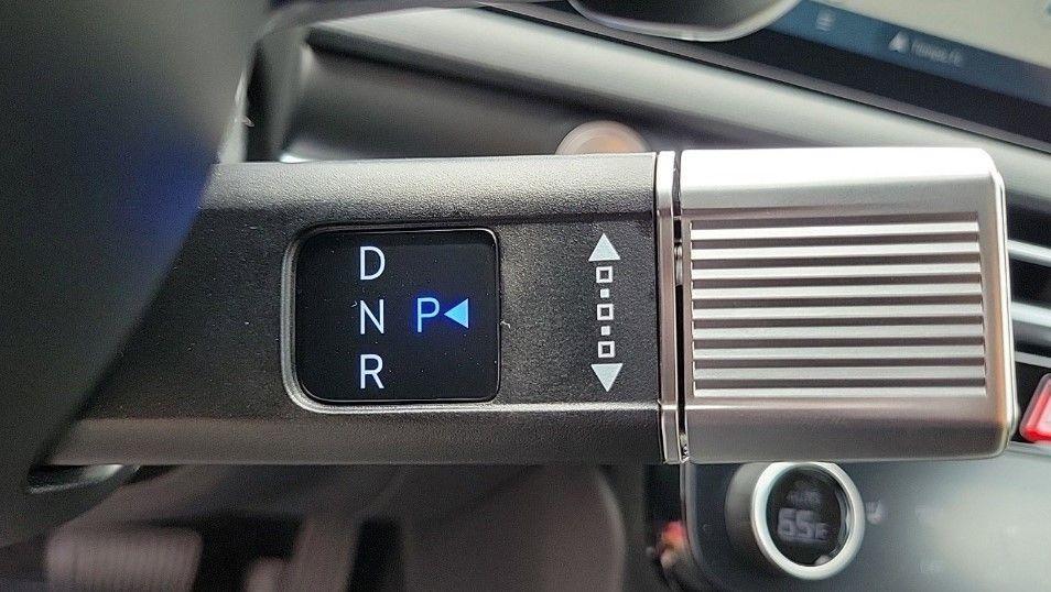 new 2025 Hyundai TUCSON Hybrid car, priced at $39,519