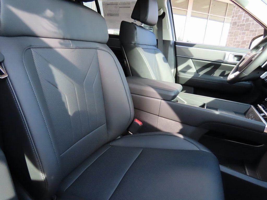 new 2025 Hyundai Santa Fe car, priced at $40,460