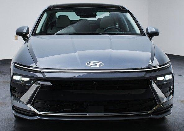 new 2025 Hyundai Sonata Hybrid car, priced at $37,260