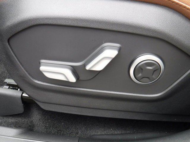 new 2025 Hyundai SANTA FE HEV car, priced at $49,789