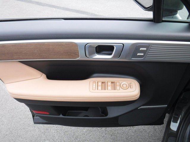 new 2025 Hyundai SANTA FE HEV car, priced at $49,789