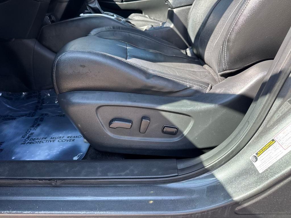 used 2017 Nissan Rogue car, priced at $13,592