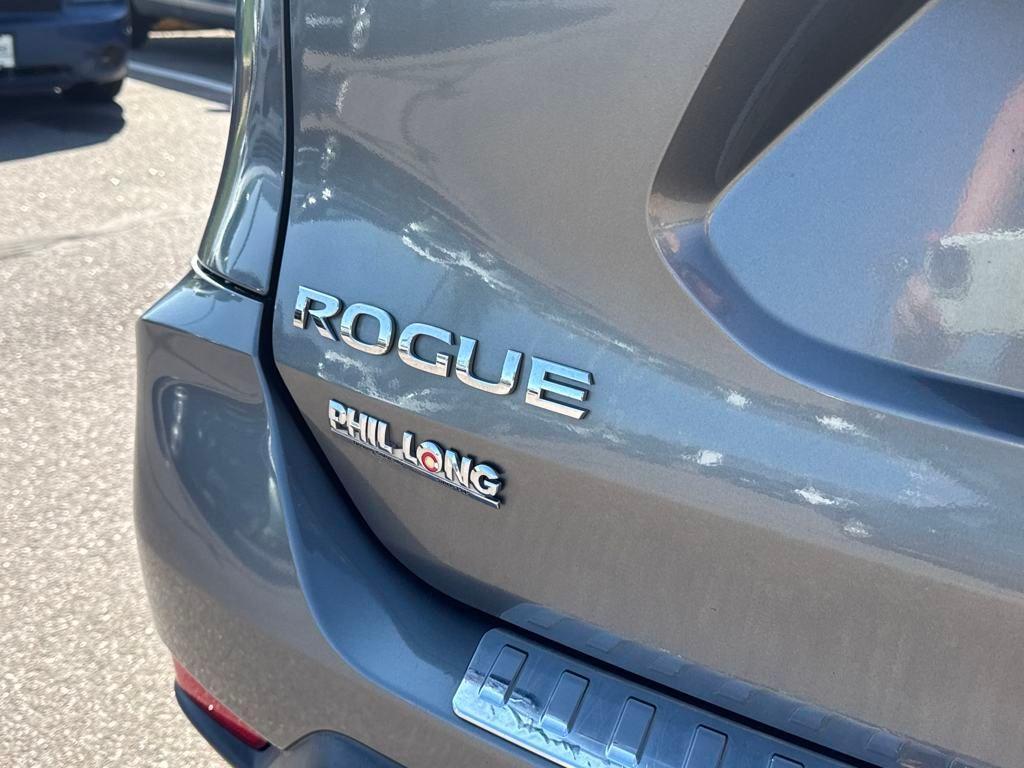 used 2017 Nissan Rogue car, priced at $13,592