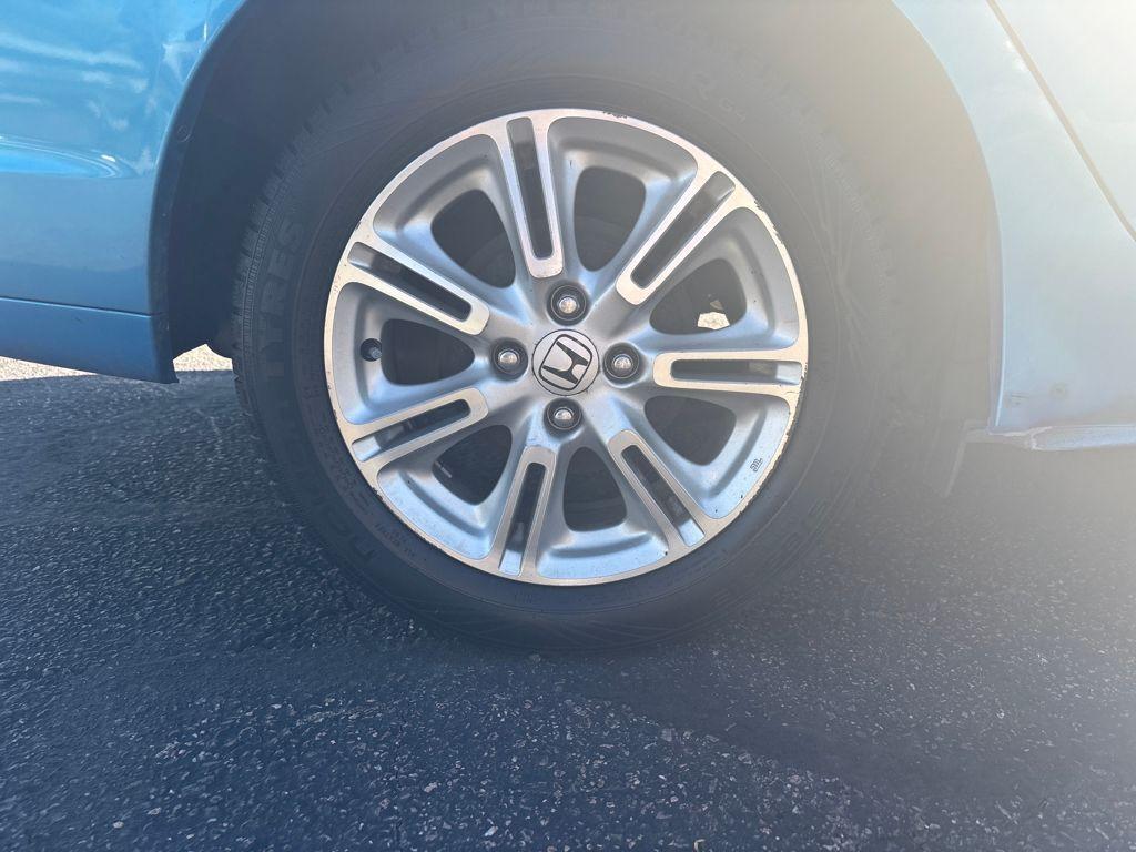 used 2010 Honda Insight car, priced at $2,977