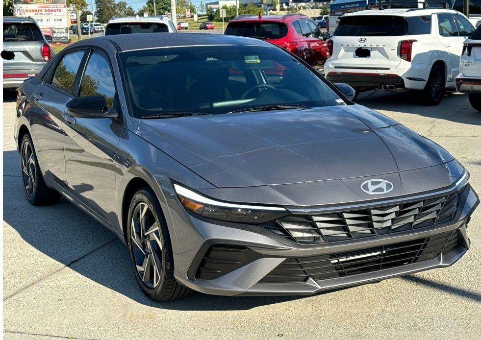 new 2025 Hyundai Elantra car, priced at $23,455
