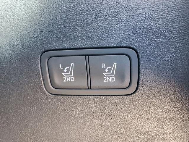 new 2025 Hyundai Santa Fe car, priced at $41,584