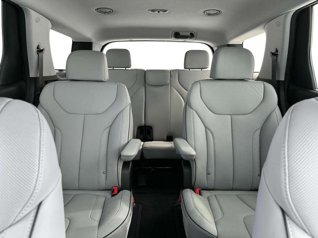 new 2025 Hyundai Palisade car, priced at $44,825