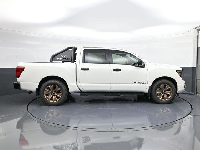new 2024 Nissan Titan car, priced at $48,391