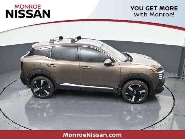 new 2025 Nissan Kicks car, priced at $27,613
