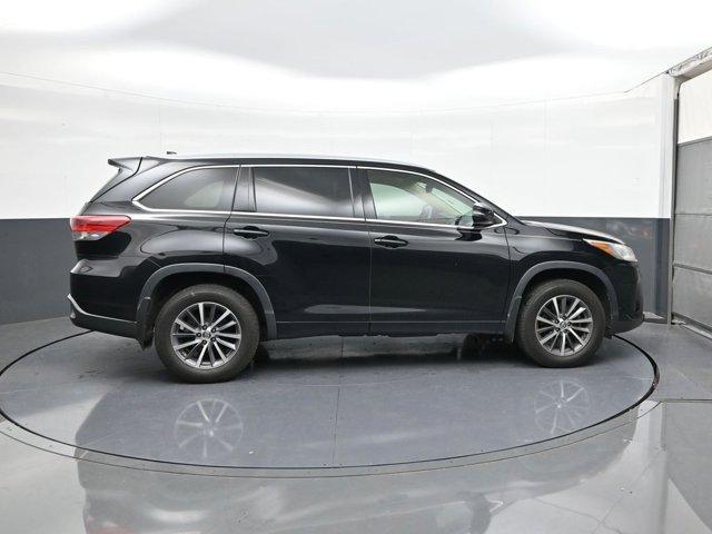 used 2018 Toyota Highlander car, priced at $20,832