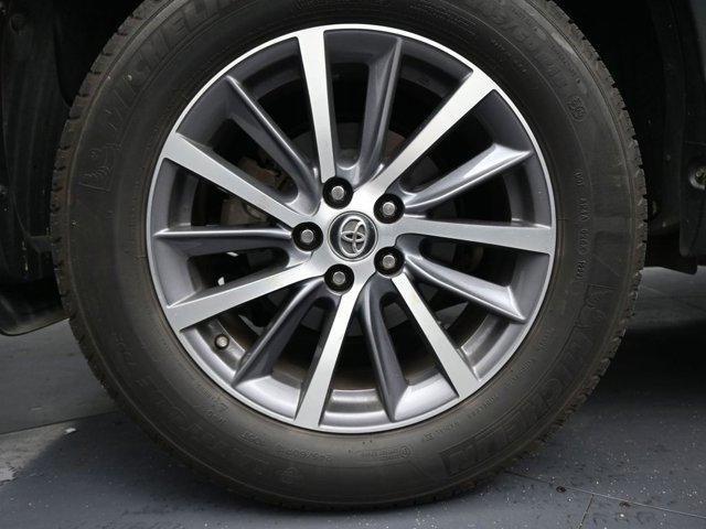 used 2018 Toyota Highlander car, priced at $20,832