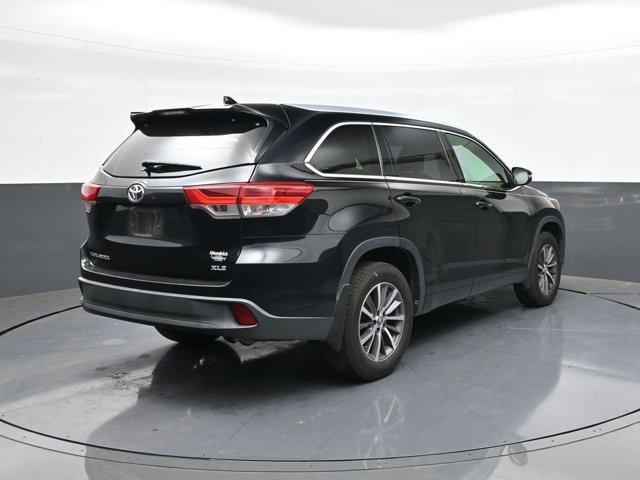 used 2018 Toyota Highlander car, priced at $20,832