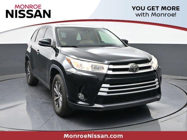 used 2018 Toyota Highlander car, priced at $21,348