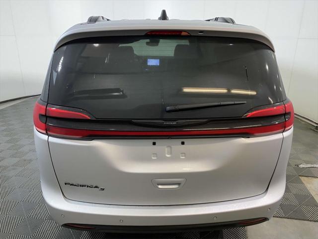 used 2024 Chrysler Pacifica car, priced at $38,290