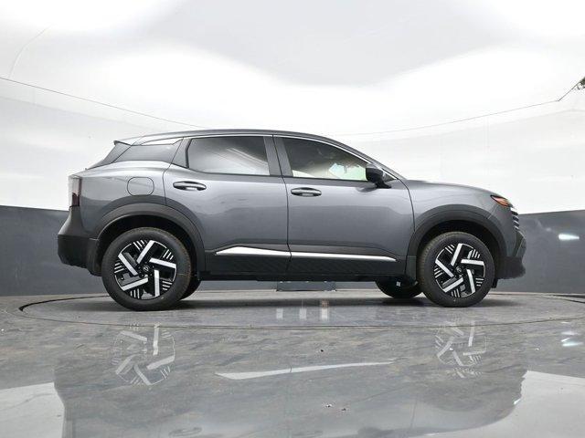 new 2025 Nissan Kicks car, priced at $24,879