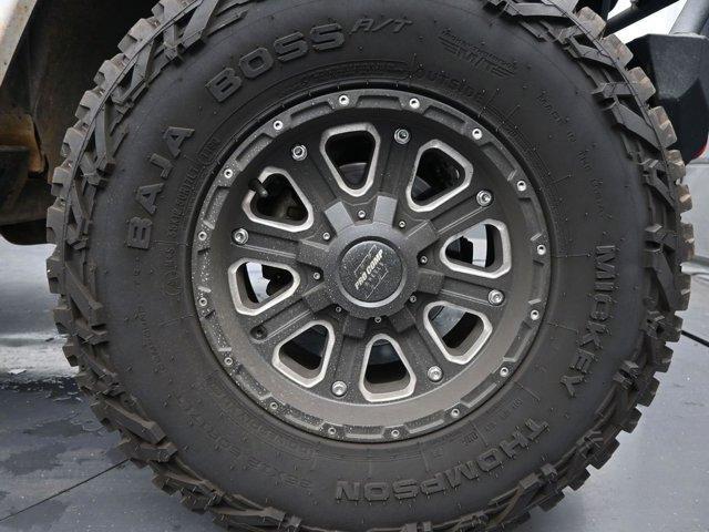 used 2015 Jeep Wrangler Unlimited car, priced at $19,480