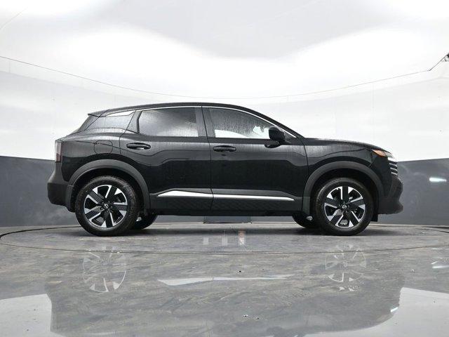 new 2025 Nissan Kicks car, priced at $26,422
