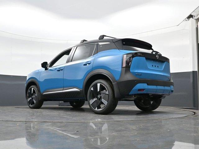 new 2025 Nissan Kicks car, priced at $28,430