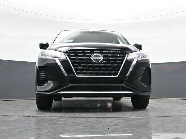 new 2025 Nissan Kicks Play car, priced at $23,141