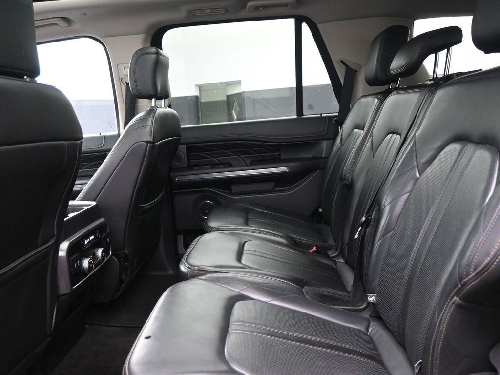 used 2018 Ford Expedition car, priced at $23,147
