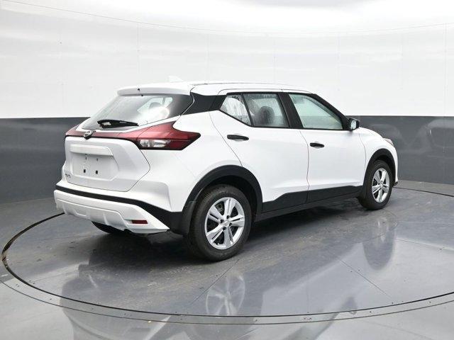 new 2025 Nissan Kicks Play car, priced at $23,141