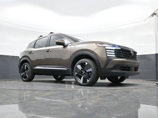 new 2025 Nissan Kicks car, priced at $27,613