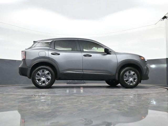new 2025 Nissan Kicks Play car, priced at $23,141