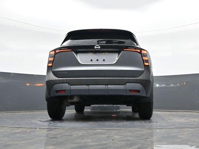 new 2025 Nissan Kicks Play car, priced at $23,141