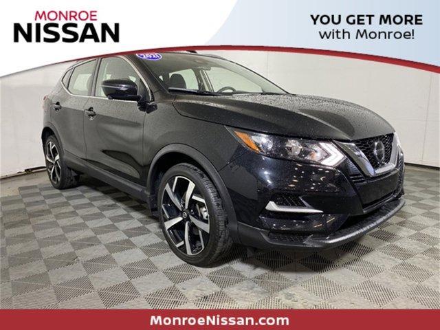 used 2021 Nissan Rogue Sport car, priced at $24,999