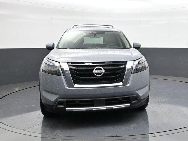 new 2025 Nissan Pathfinder car, priced at $47,241