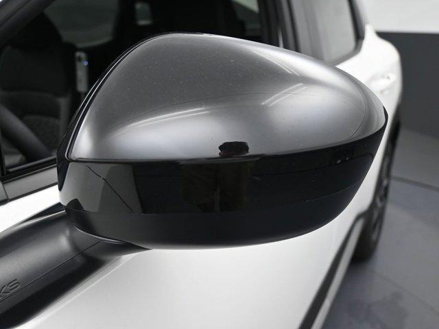 new 2025 Nissan Kicks car, priced at $25,697