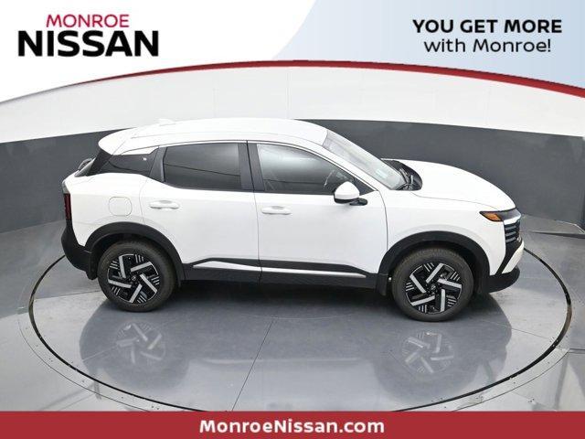 new 2025 Nissan Kicks car, priced at $25,281