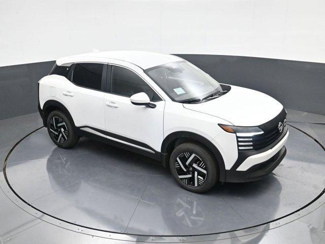 new 2025 Nissan Kicks car, priced at $25,281