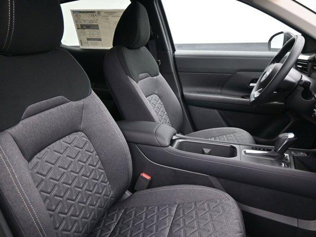 new 2025 Nissan Kicks car, priced at $25,294