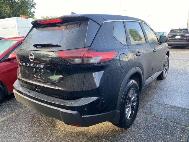 used 2025 Nissan Rogue car, priced at $26,552