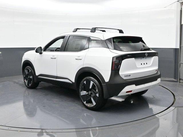 new 2025 Nissan Kicks car, priced at $28,015