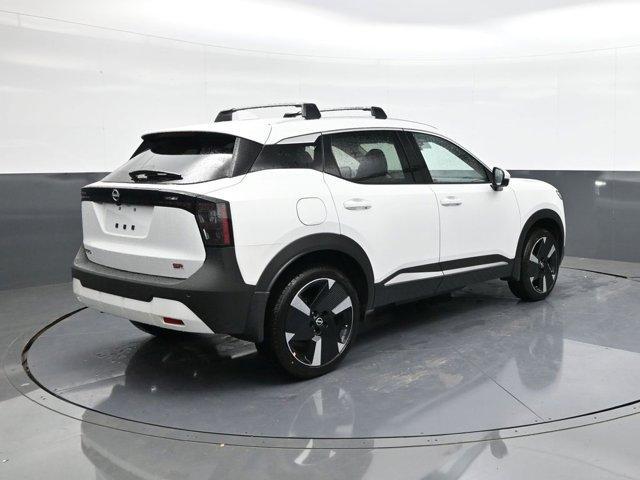 new 2025 Nissan Kicks car, priced at $28,015