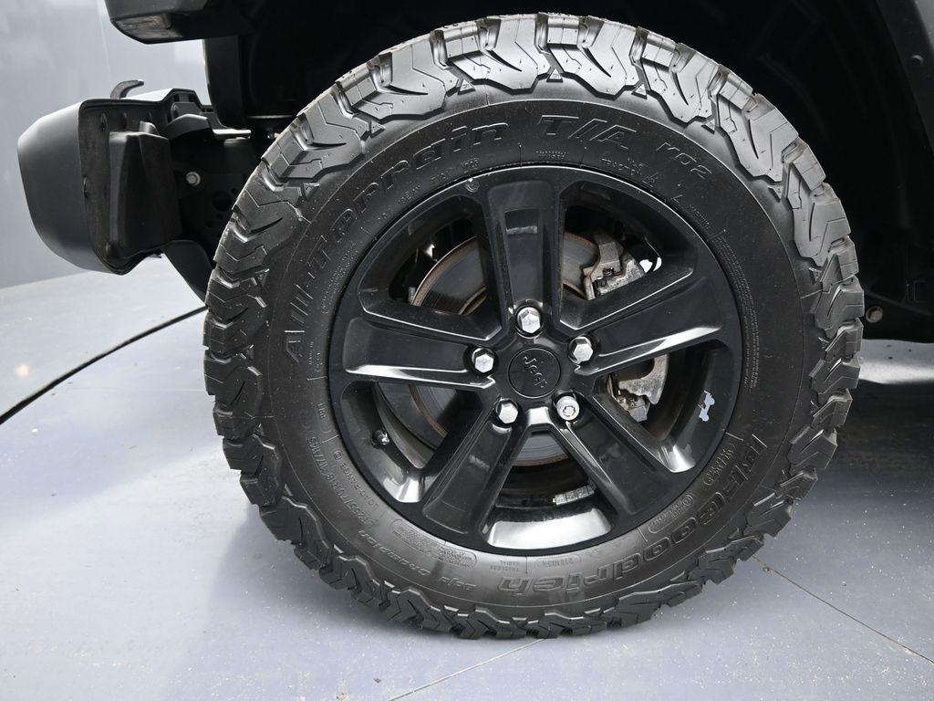 used 2021 Jeep Wrangler Unlimited car, priced at $29,366