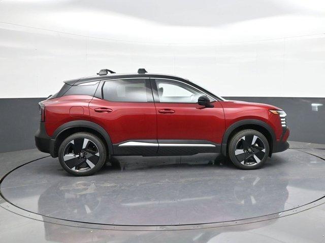 new 2025 Nissan Kicks car, priced at $28,329