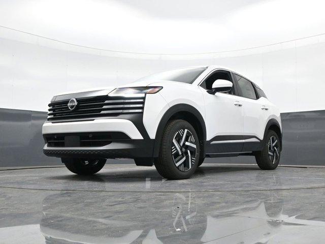 new 2025 Nissan Kicks car, priced at $25,281