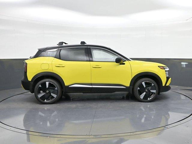 new 2025 Nissan Kicks car, priced at $28,329