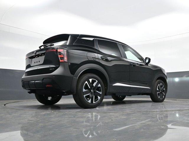 new 2025 Nissan Kicks car, priced at $26,422