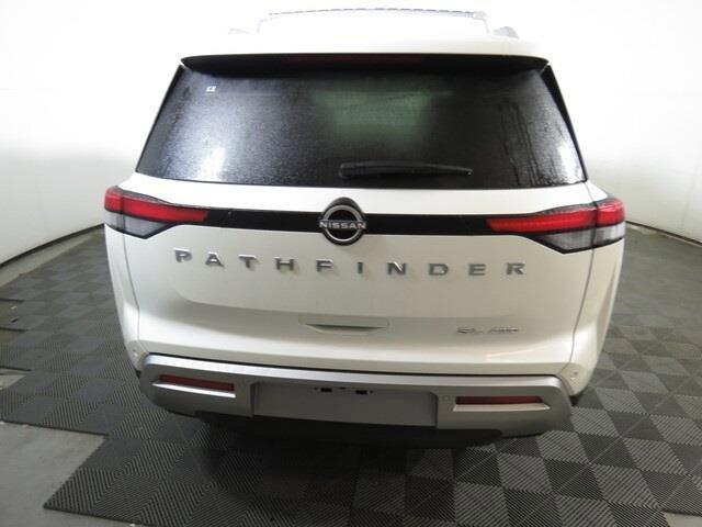 new 2024 Nissan Pathfinder car, priced at $42,503